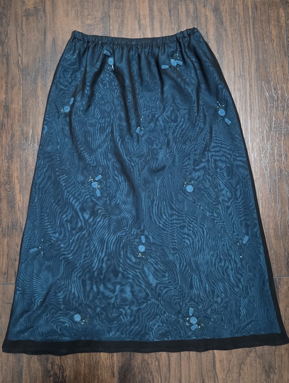 Vintage 90s Black Mesh Beaded Midi Skirt Size 4 - Picture 3 of 6